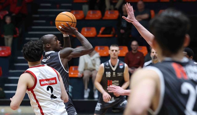Bulls festigen Playoff-Heimrecht gegen Wiener Talente
